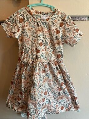 Girls Short-Sleeve Floral Dress in Cream with Brown & Green Print